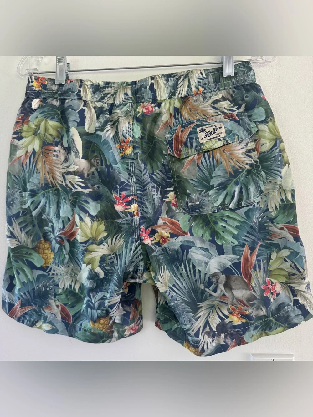 Hartford Men’s Swim Trunks. Size Medium. 16” Length.  A++ Condition!! GORGEOUS.